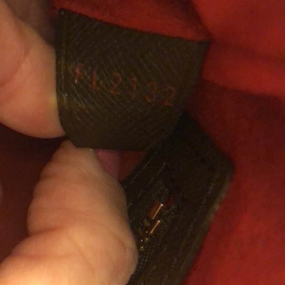 100% Authentic Louis Vuitton bucket bag. - Picture 5 of 5